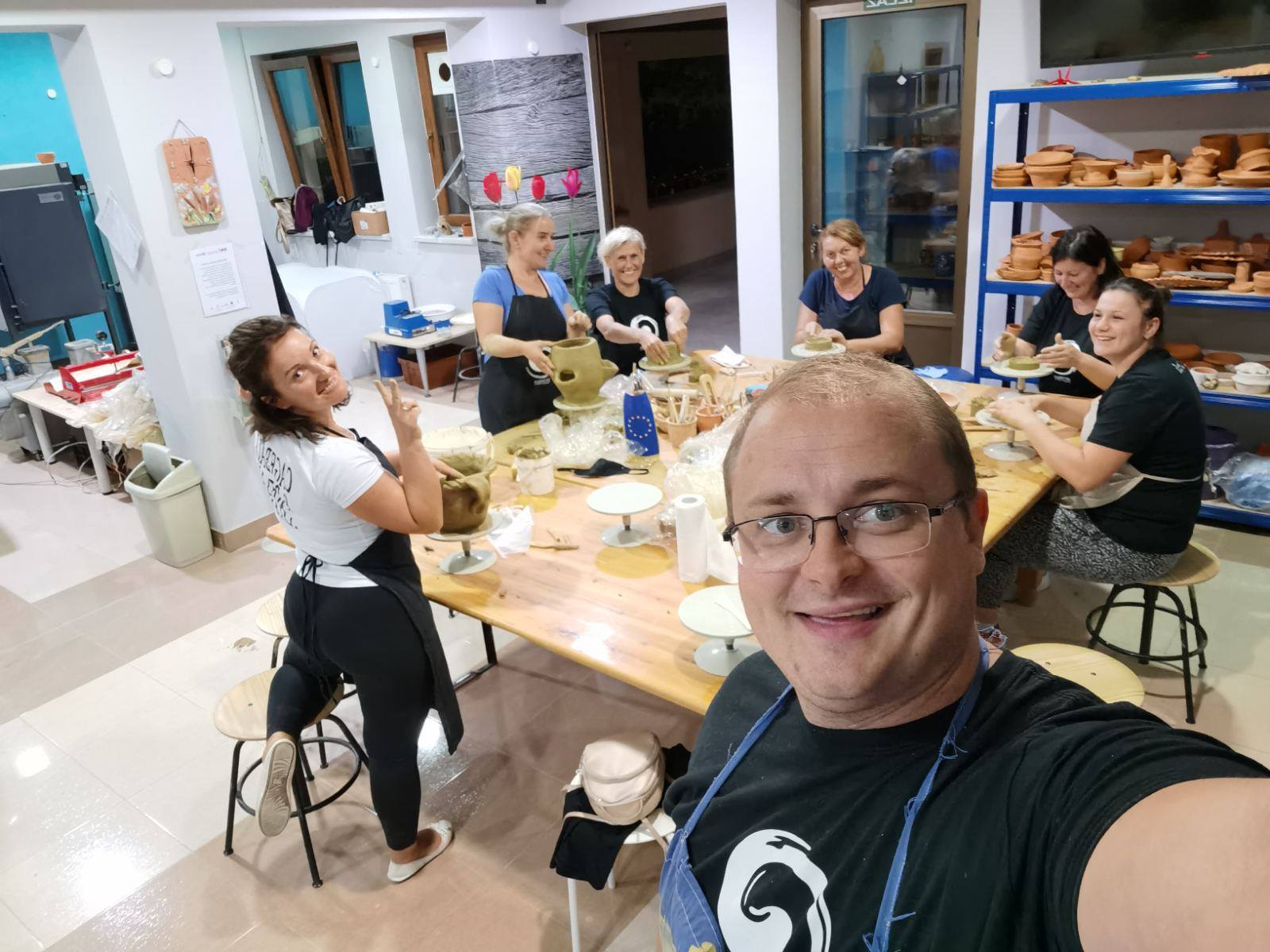 Četiri nove skupine polaznika tečaja Uvod u keramiku i lončarstvo