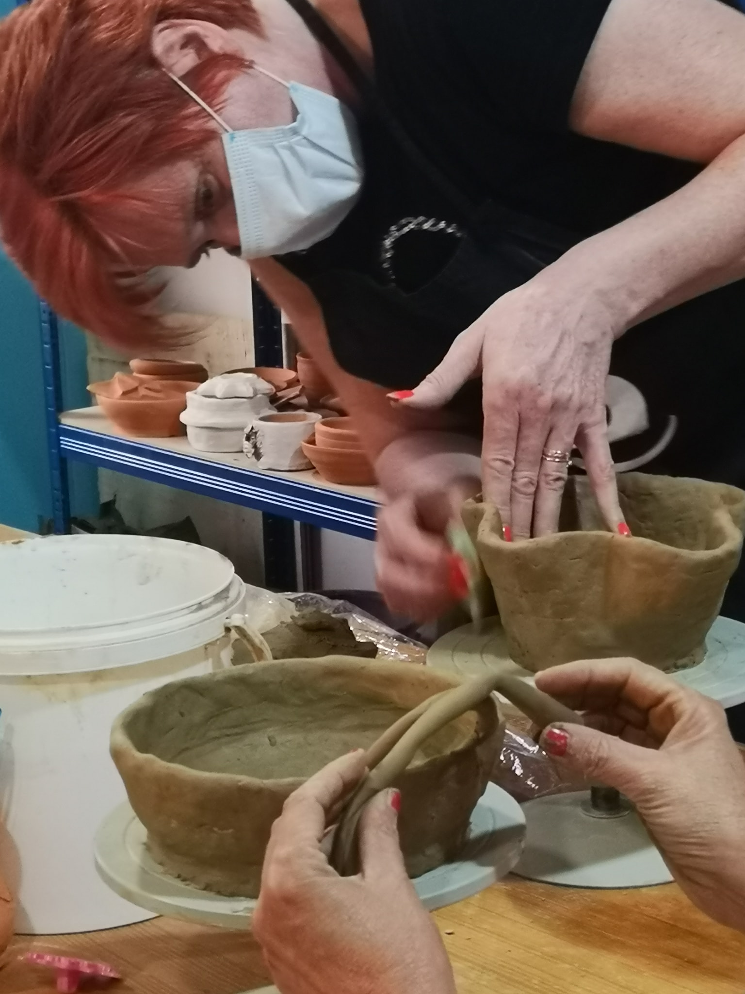 Četiri nove skupine polaznika tečaja Uvod u keramiku i lončarstvo